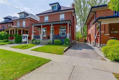 35 Victor Street, London South, On N6c 1b8