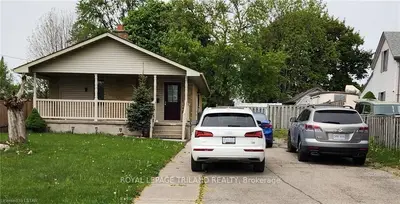 1736 Trafalgar Street, London East, On N5w 1x5