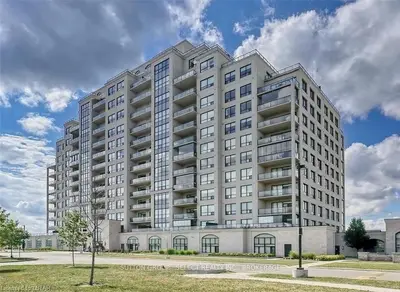 260 Villagewalk Boulevard 802, London North, On N5x 0a6