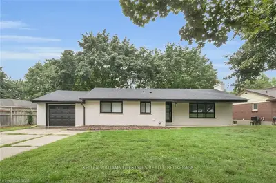 292 Sarnia Road, London North, On N6g 1n3