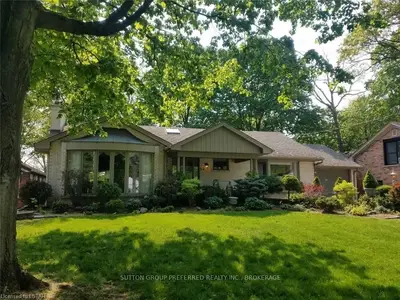 44 Braemar Crescent, London North, On N6h 2x1