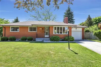 463 Three Valleys Place, London South, On N5z 3e9