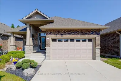 295 Mogg Street 4, Strathroy-caradoc, On N7g 0c2