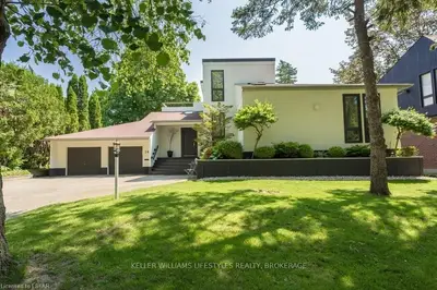 14 Shavian Court, London North, On N6g 3g9