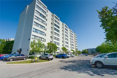 135 Base Line Road W 405, London South, On N6j 4w4