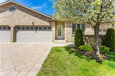 620 Thistlewood Drive 32, London North, On N5x 0a9