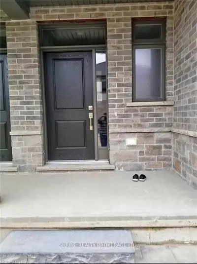 745 Chelton Road 42, London South, On N6m 0j1