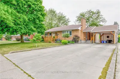 1354 Beckworth Avenue, London East, On N5v 2k3