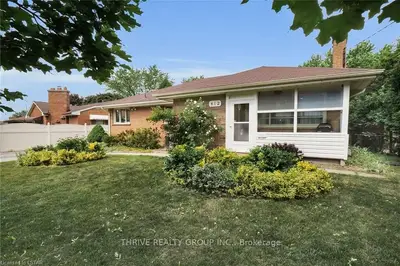 412 High Street, London South, On N6c 4l5