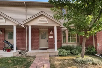 70 Chapman Court 53, London North, On N6g 4z4