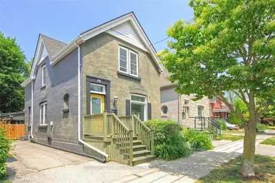76 Tecumseh Avenue E, London South, On N6c 1r9