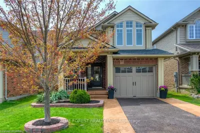 3251 Bayham Lane, London South, On N6p 1v8