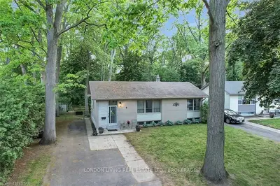 6 Algonquin Crescent, London East, On N5w 1n4