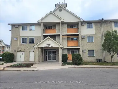 739 Deveron Crescent 210, London South, On N5z 4y1