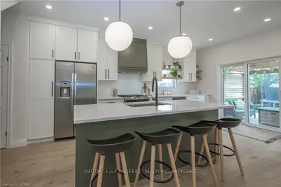 252 Periwinkle Road, London South, On N6m 1b7