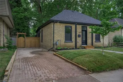 10 Cove Road, London South, On N6j 1j6