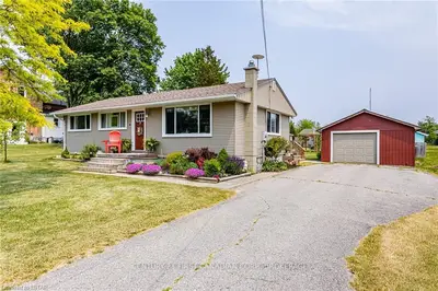 47 MACDONALD Street, Lambton Shores, ON N0N 1J0