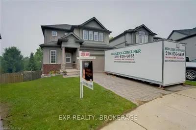 15 Willis Avenue, Strathroy-caradoc, On N7g 0b6