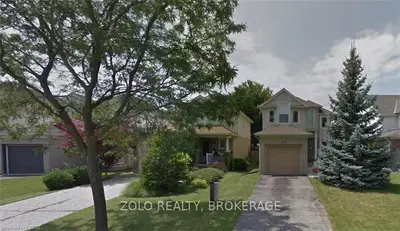 332 Rossmore Court, London South, On N6c 6b9
