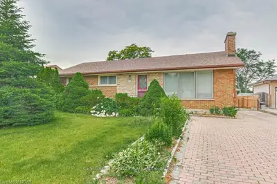 438 Cleveland Avenue, London South, On N5z 3c2