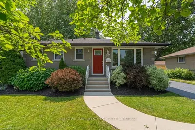 97 North Park Crescent, Woodstock, On N4s 7m1