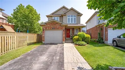 1870 Rollingacres Drive, London North, On N5x 4k4