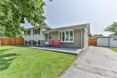 235 Speight Boulevard, London East, On N5v 3j7