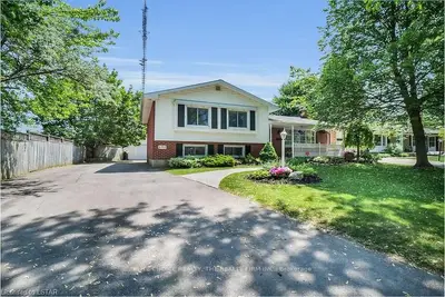 690 Galloway Crescent, London South, On N6j 2y7