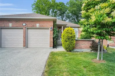 14 Cadeau Terrace 22, London South, On N6k 4x5