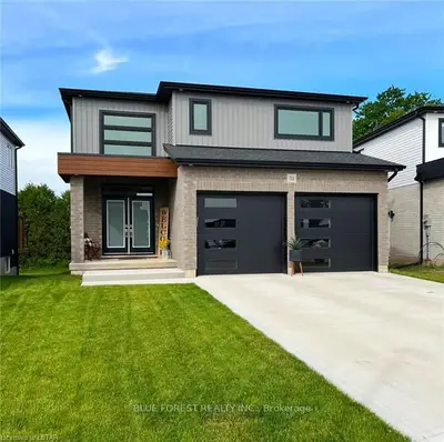 32 Mcneil Street, Strathroy-caradoc, On N0l 1w0