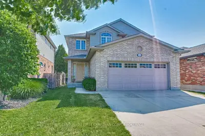 1490 Coronation Drive, London North, On N6g 5p6