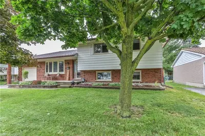 53 Anne Street, Aylmer, On N5h 3a1