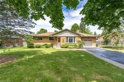 69 Centre Crescent, London South, On N6j 2e7