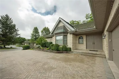 1200 Riverside Drive 9, London North, On N6h 5c6