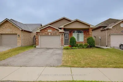 1907 Coronation Drive, London North, On N6g 0a5