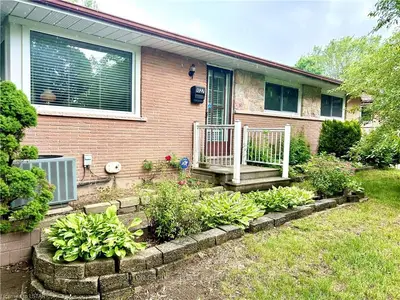 1027 Chippewa Drive, London East, On N5v 2t4
