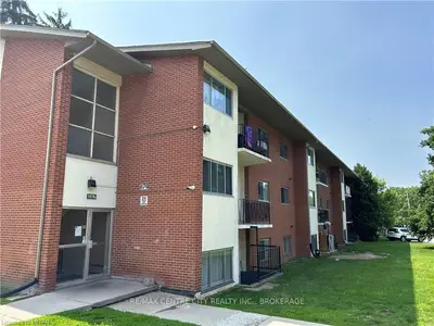 1176 Hamilton Road 210, London East, On N5w 1a9