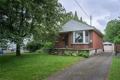 353 Thiel Street, London East, On N5w 4p7
