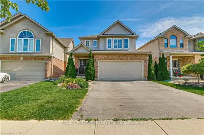 820 Rushbrook Crescent, London South, On N6k 5b6