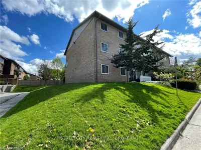 685 Wonderland Road 12, London South, On N6k 1m1