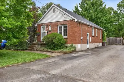 110 Emery Street E, London South, On N6c 2e1