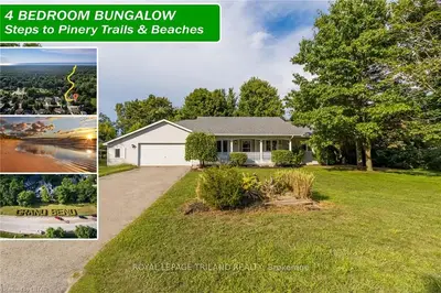 9911 LEONARD Street, Lambton Shores, ON N0M 1T0