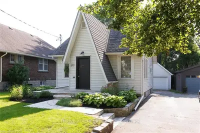 277 Edward Street, London South, On N6c 3k2