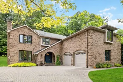 46 Camberdale Place, London South, On N6k 4a1