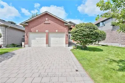 1132 Staffordshire Road, London North, On N6h 5p9