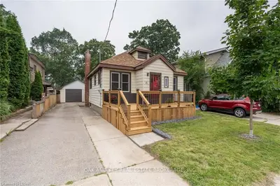 15 Josephine Street, London South, On N5z 3n7