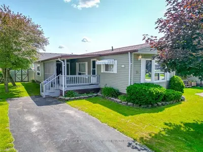 35 Kalisch Avenue, South Huron, ON N0M 1S3