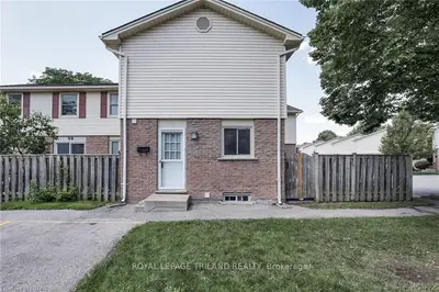230 Clarke Road 92, London East, On N5w 5p5
