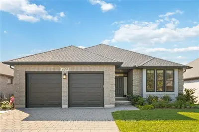 689 Newman Drive, Strathroy-caradoc, On N0l 1w0