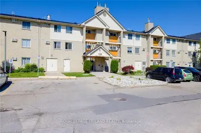 733 Deveron Crescent 102, London South, On N5z 4x7